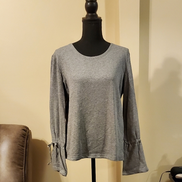 Grey & Gray Sweatshirt with Belled Sleeves - Picture 2 of 5